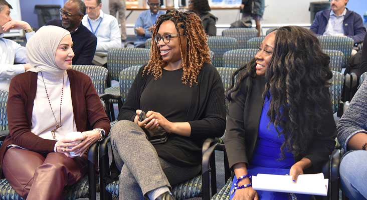 3 women in discussion