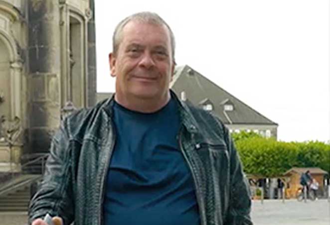  Ingo smiling and discussing living with COPD